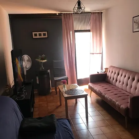 Alloggio in famiglia Chambre Calme En Centre *